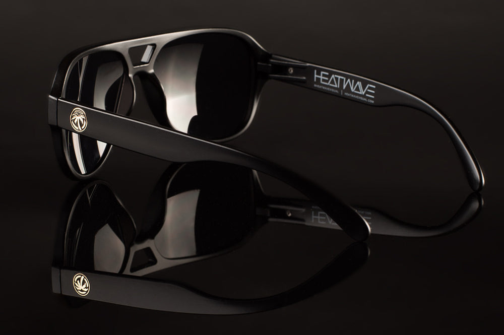 Supercat Sunglasses: Black
