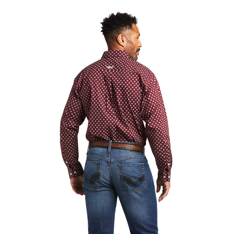 Camisa elástica de corte clásico Relentless Inferno 