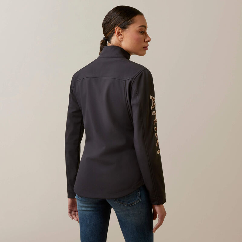 Nueva Chamarra Softshell del equipo