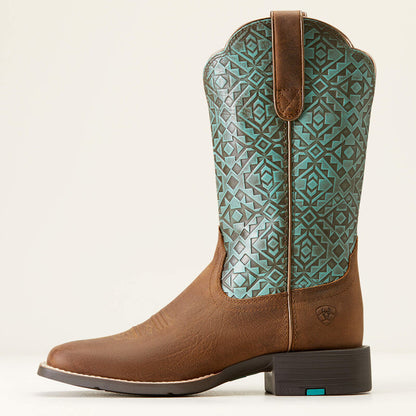 Round Up Wide Square Toe Western Boot