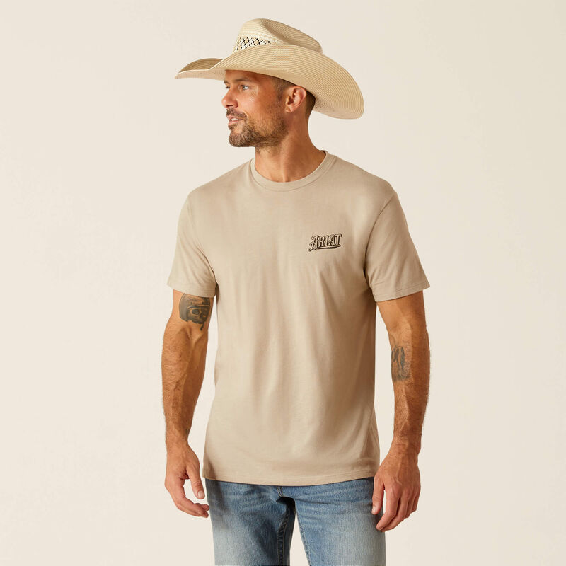 Camiseta con bandana y texto 