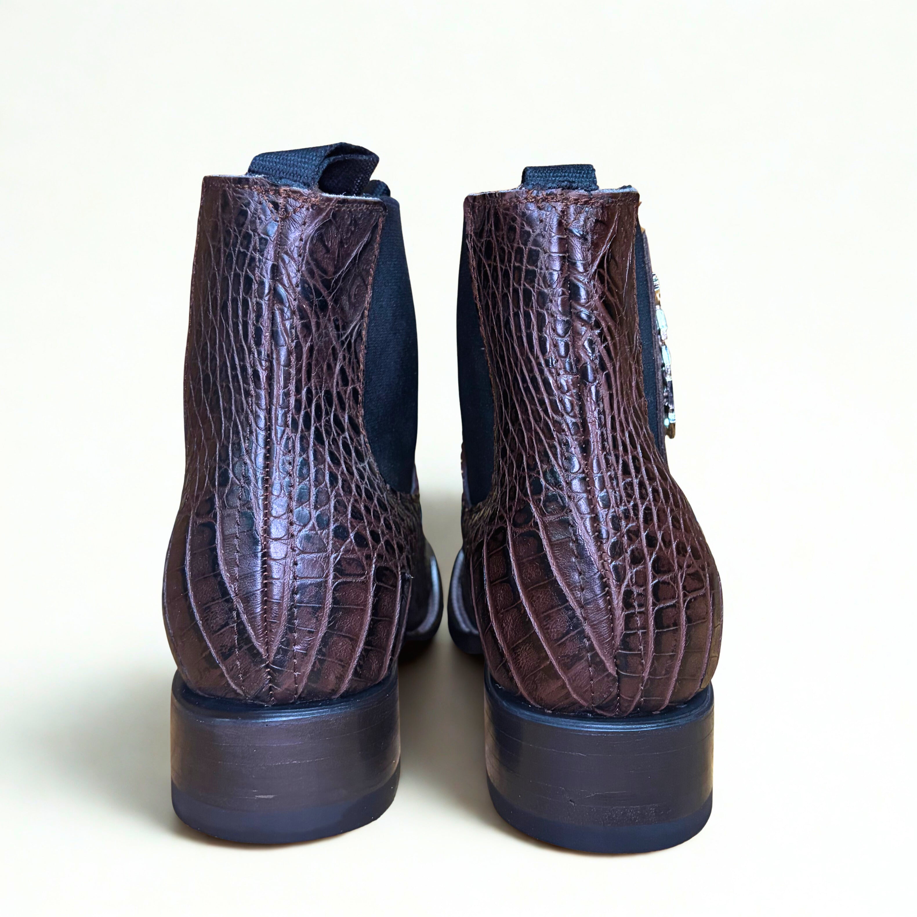 Cerro CV Cocodrilo Cafe Square Toe