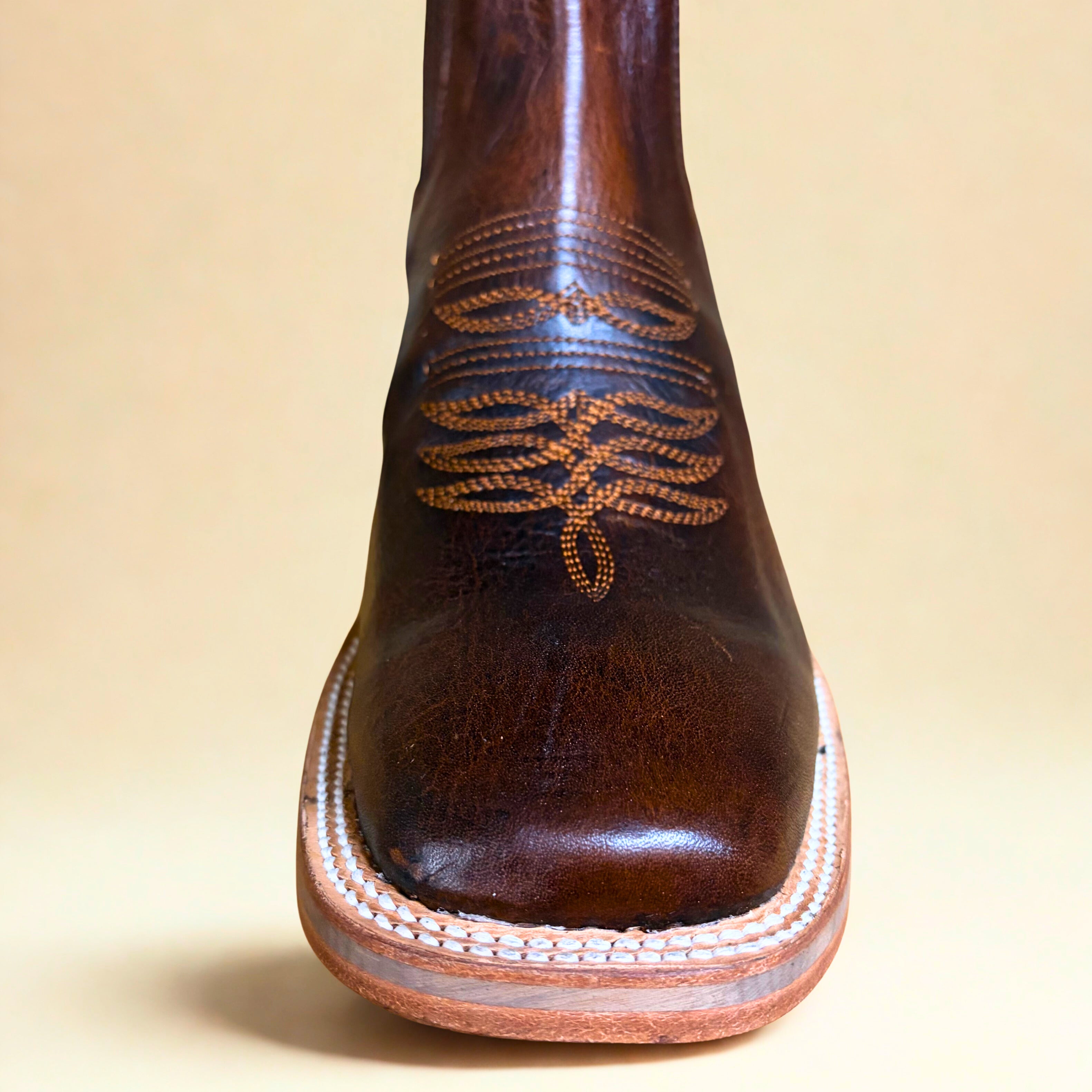 Cerro 1700 Whisky Cafe Square Toe Botin