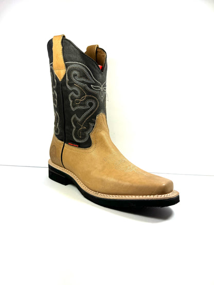 Cerro Rodeo Boot in Tan