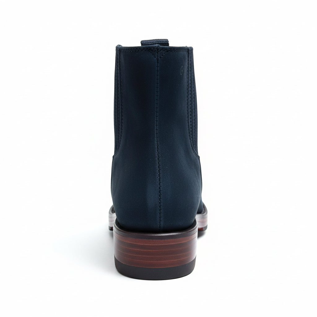Cerro 1710 Nobuck Black Square Toe Botin