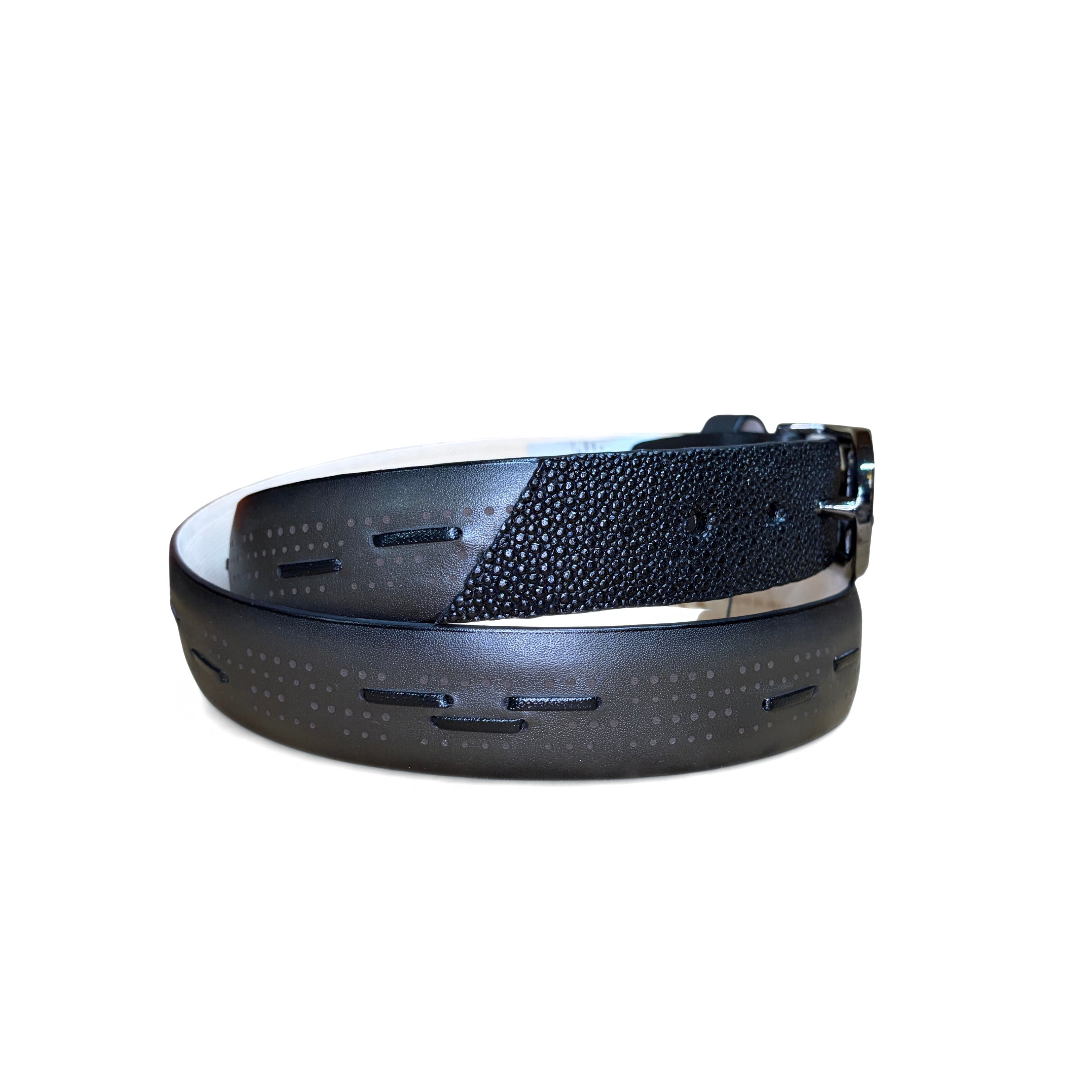 Cuadra Men’s Black Stingray Woven Belt side view showing strap detail