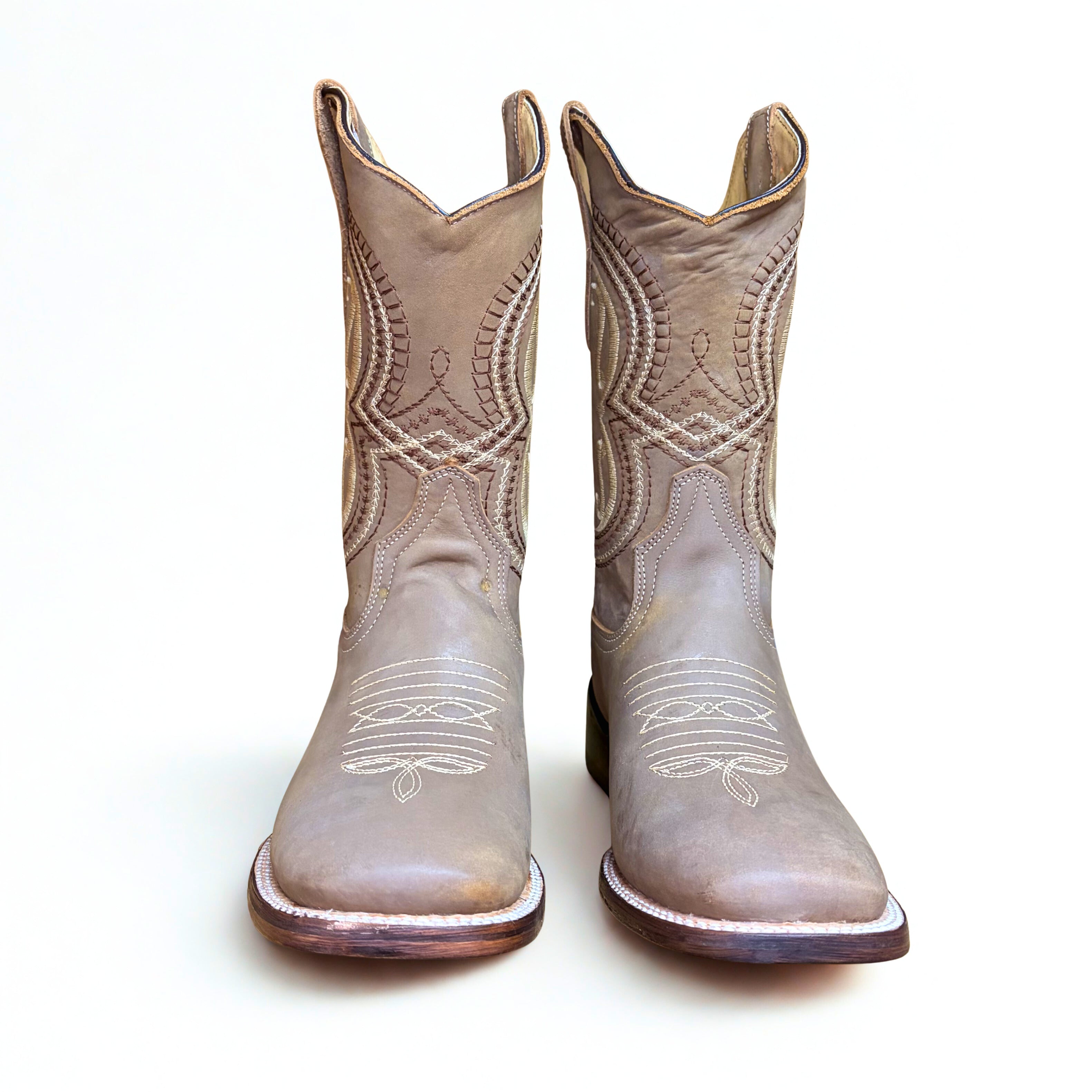 Arius Nobuk Topo Bulldog Boot