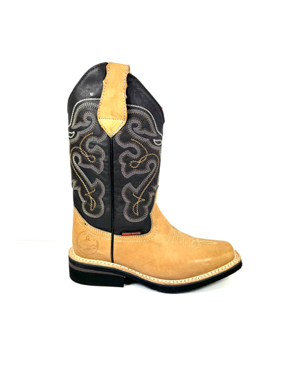 Cerro Rodeo Boot in Tan