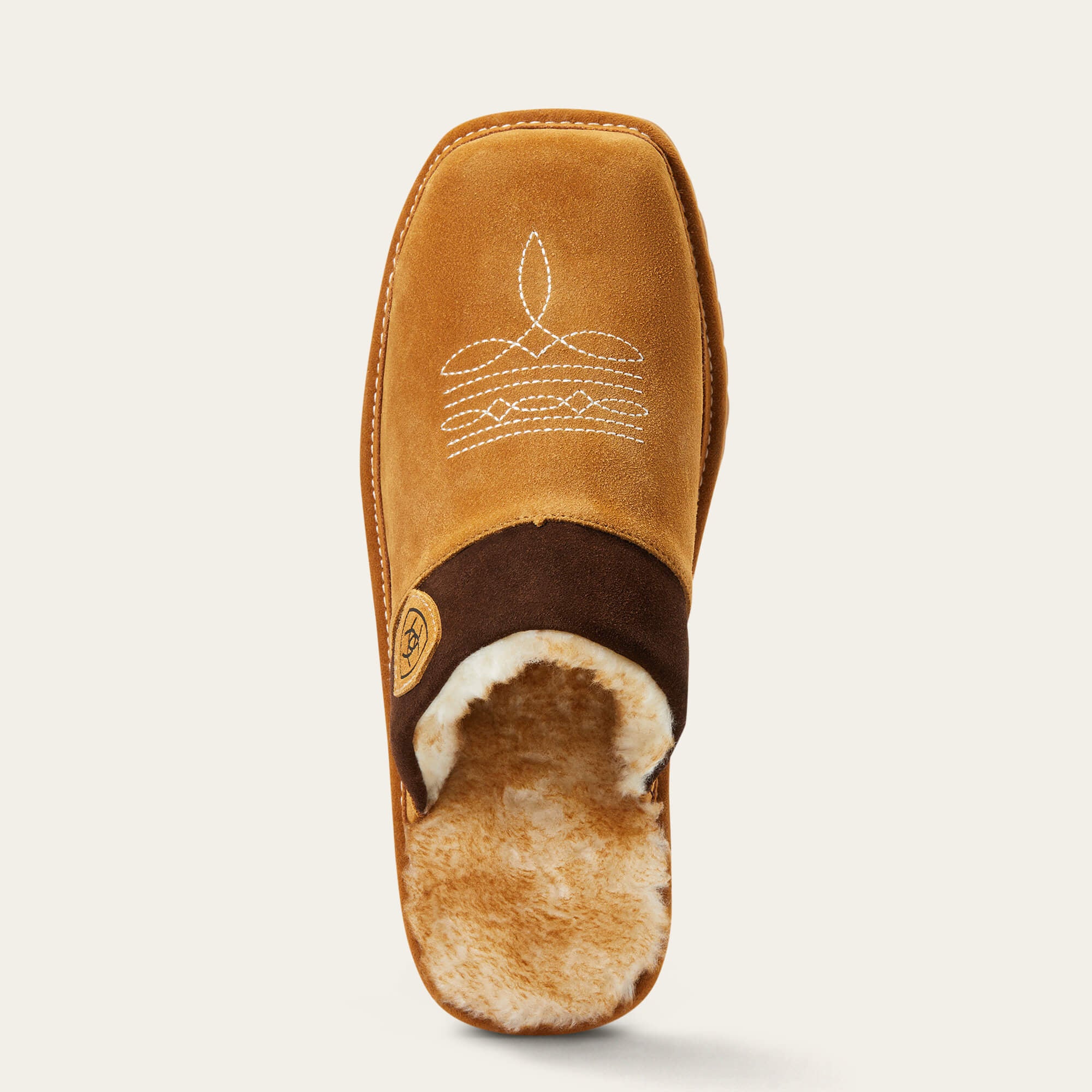 Zapatilla de punta cuadrada de platero