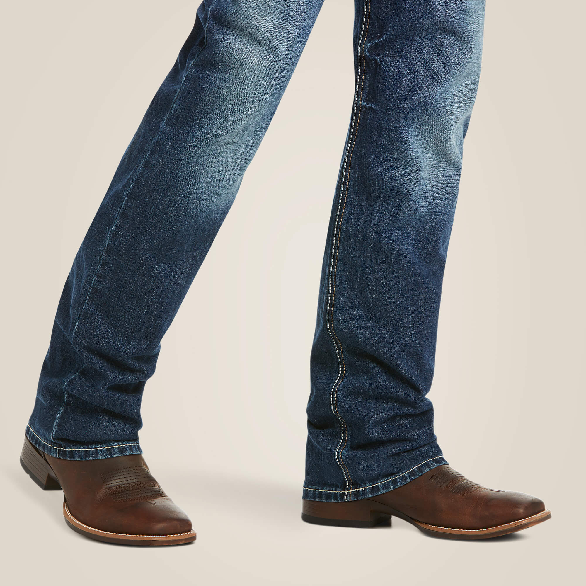 Vaqueros de corte bota Cole relajados M2