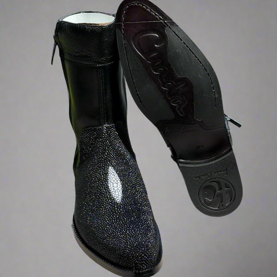Bota de punta redonda con cremallera Stingray