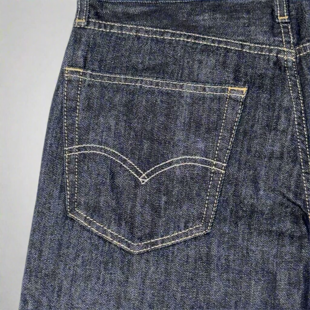 527 Slim Bootcut Jean