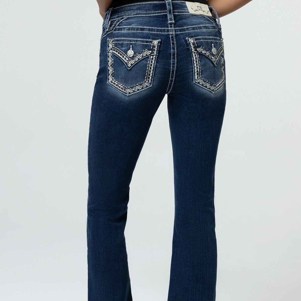 Vaqueros bootcut con costuras de grafito