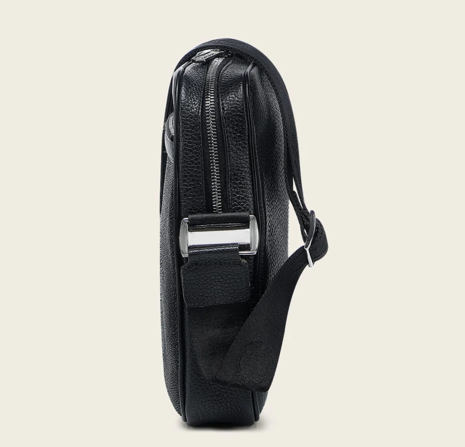 Men's Black Stingray Zipper Bag