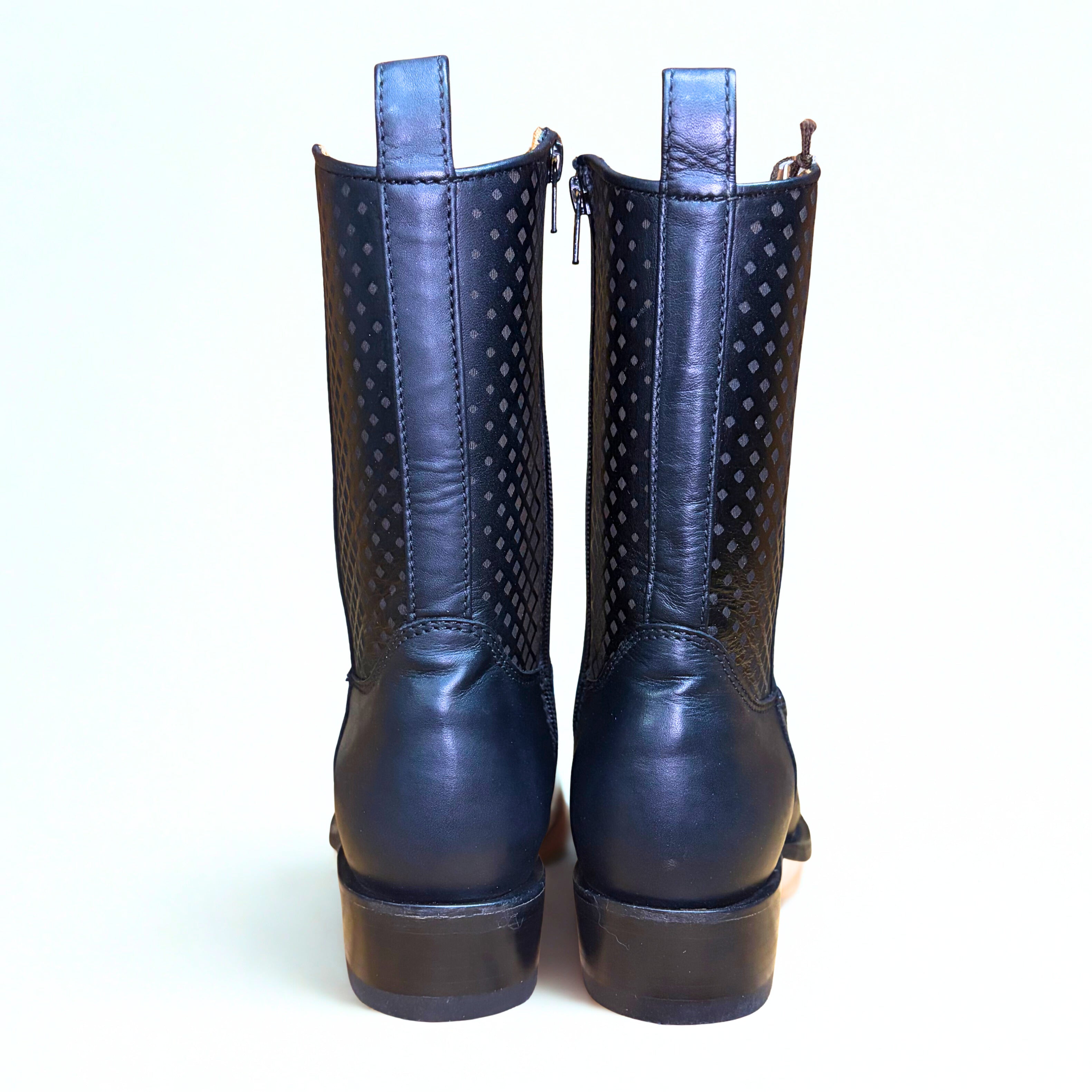 Caiman Belly 7X Toe Low Shaft Boot