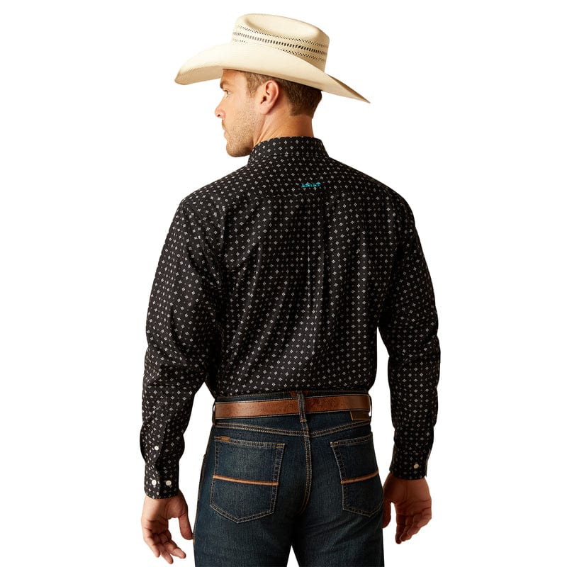 Ariat Men's Wrinkle Free Seth Black Classic Fit Long Sleeve Shirt