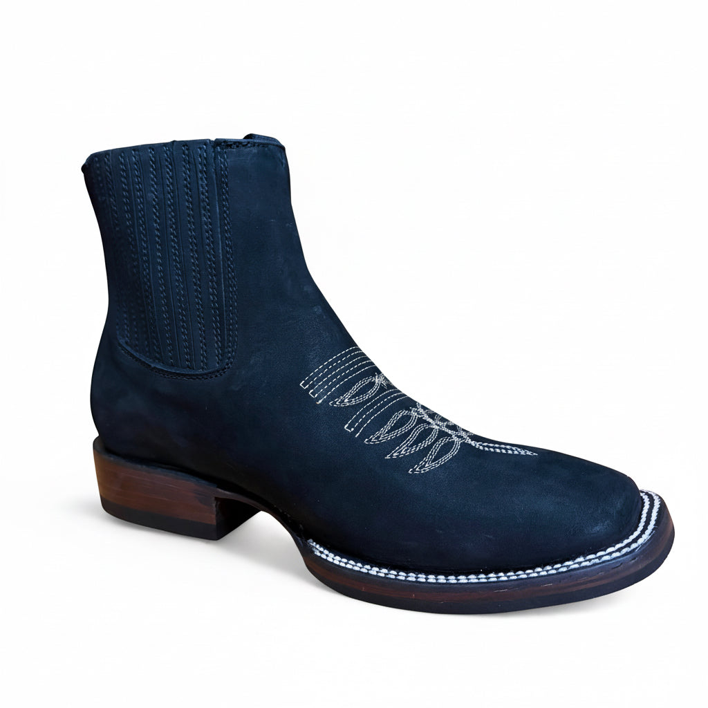 Cerro 1710 Nobuck Black Square Toe Botin