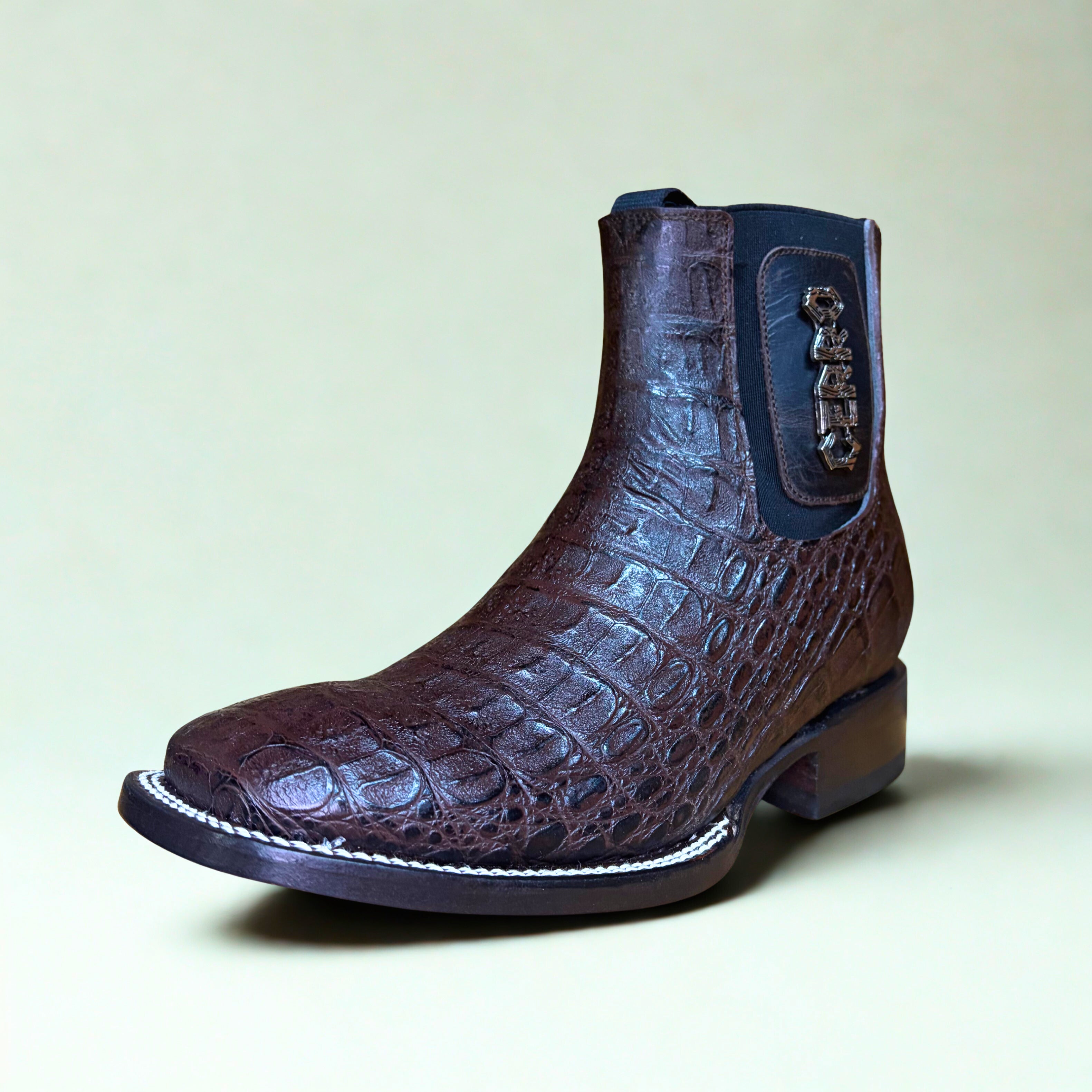 Cerro CV Cocodrilo Cafe Square Toe