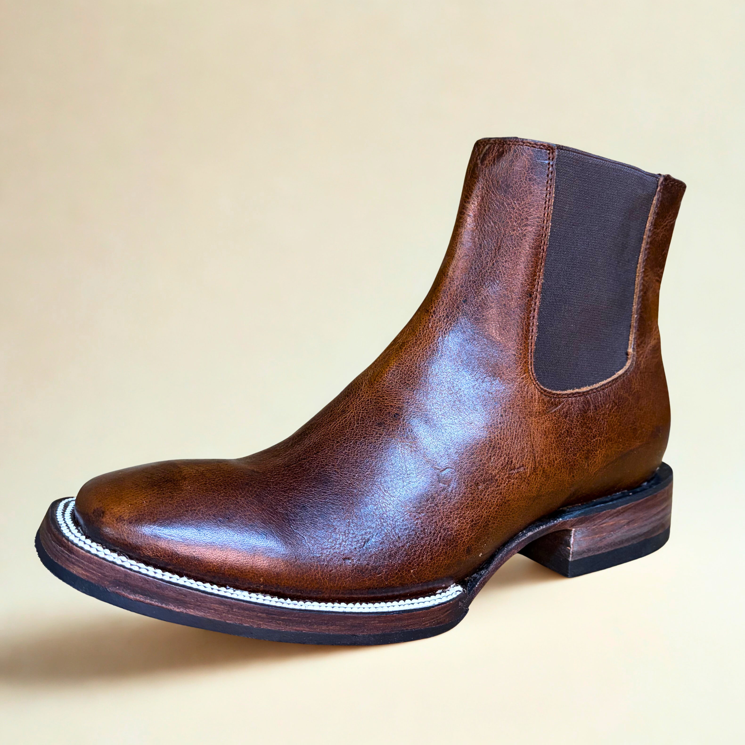 Cerro Flooter 1760 Whisky Cafe Square Toe Botin