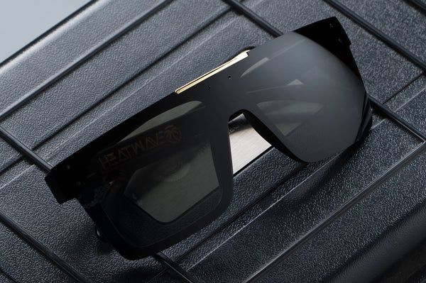 Quatro Sunglasses: Black/Gold Polarized