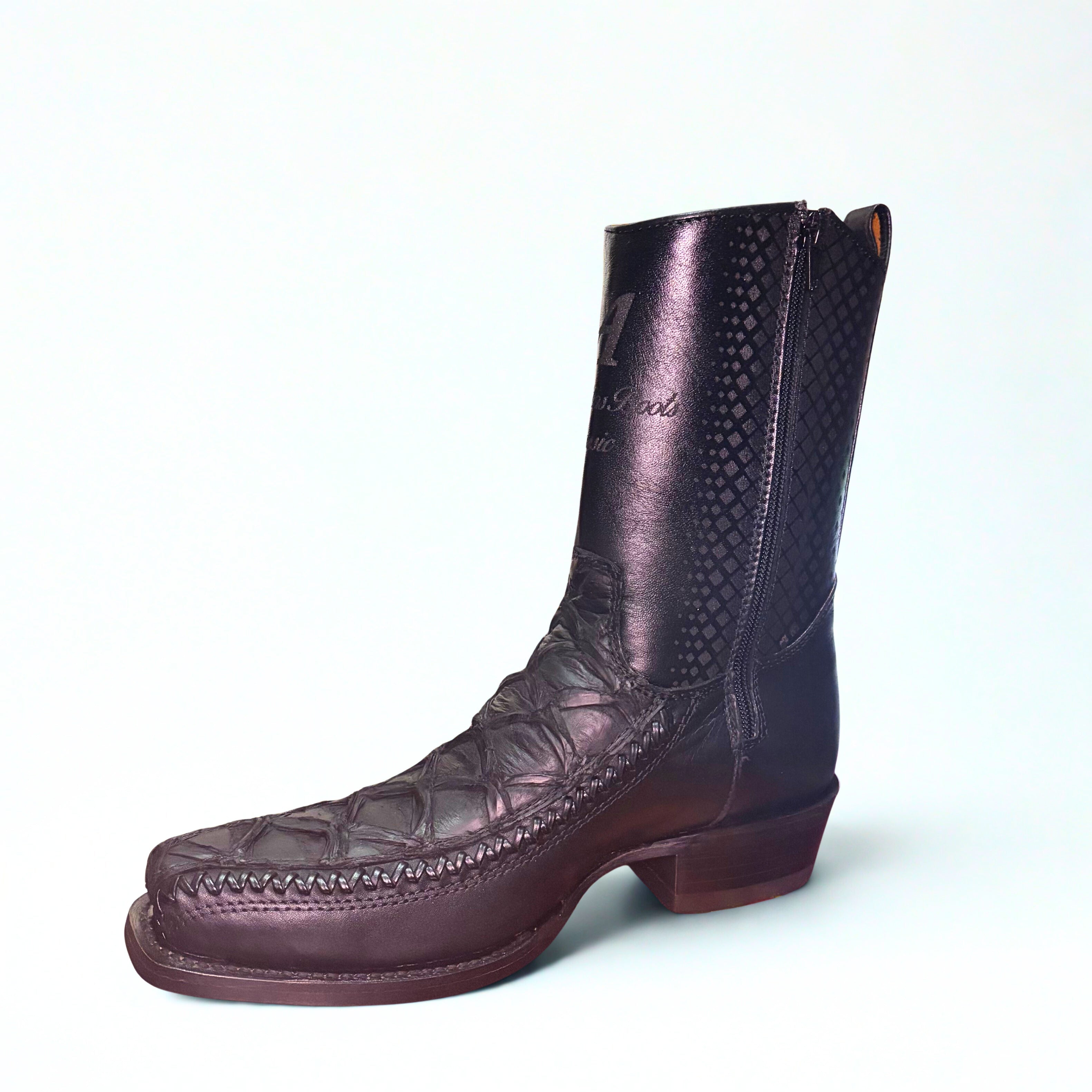 Inverted Pirarucu 7X Toe Low Shaft Boot
