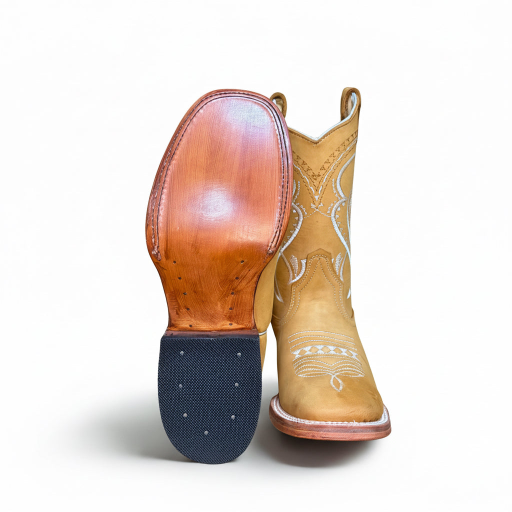Arius Nobuck Miel Bulldog Boot