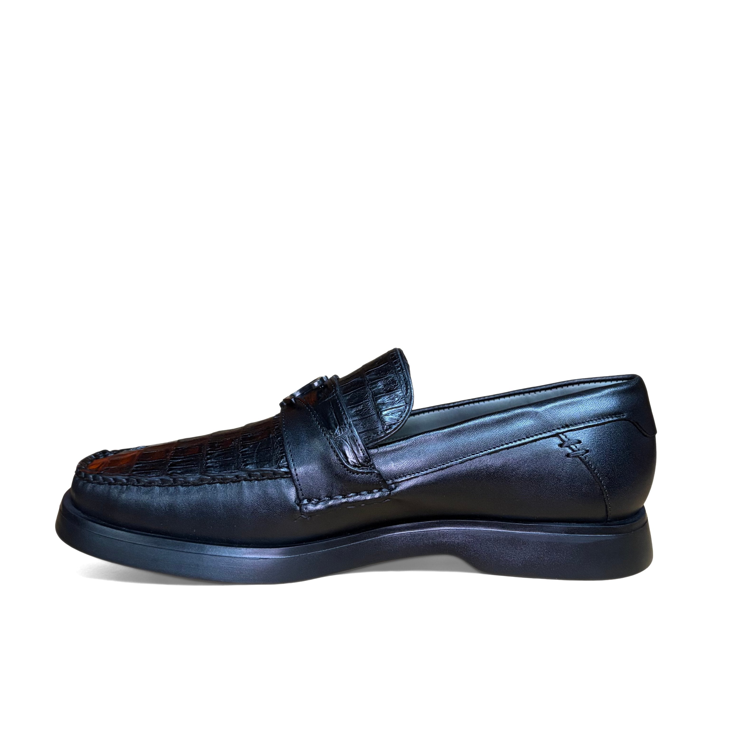 Cuadra Men’s Black Caiman Slip-On Round Toe Loafer side view in black leather