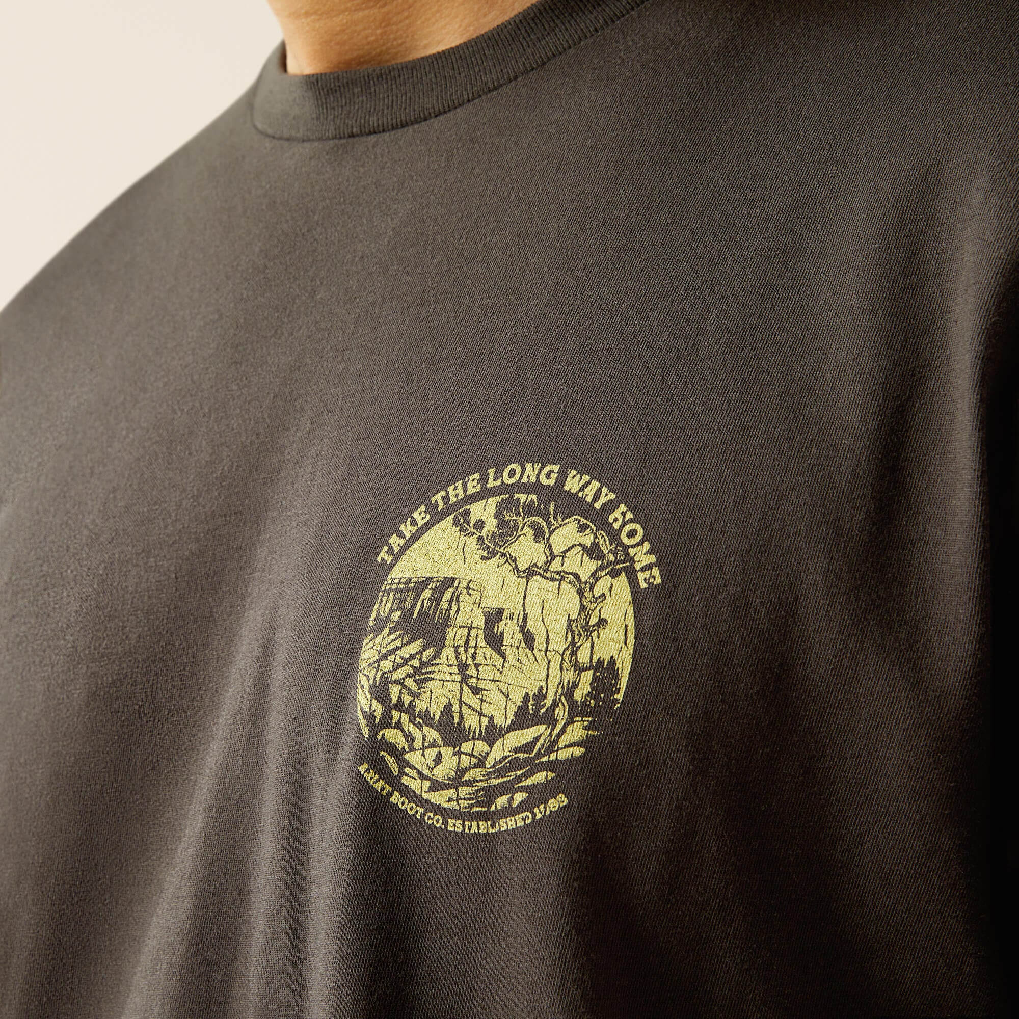 Camiseta "Toma el camino largo"