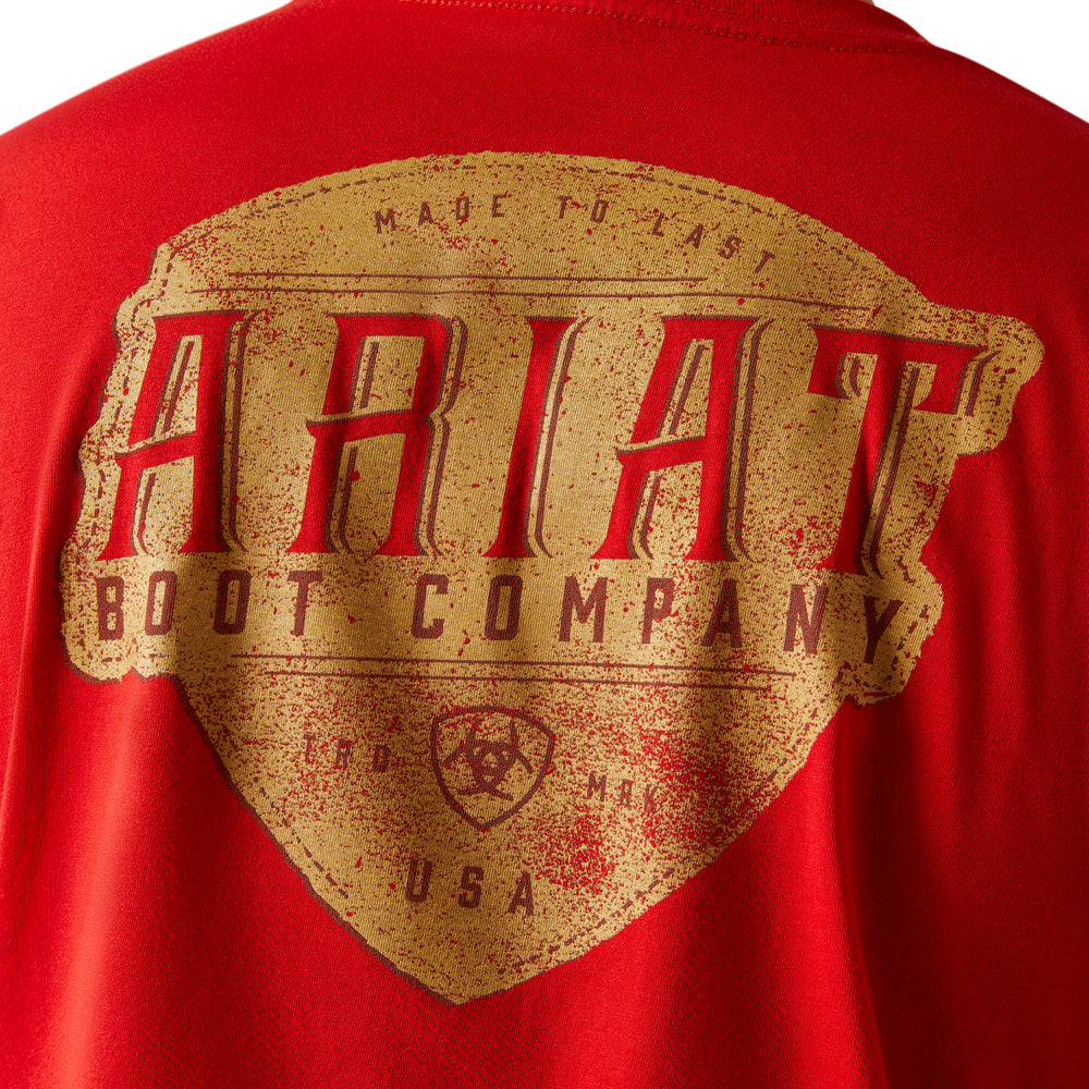 Camiseta con escudo de cuero