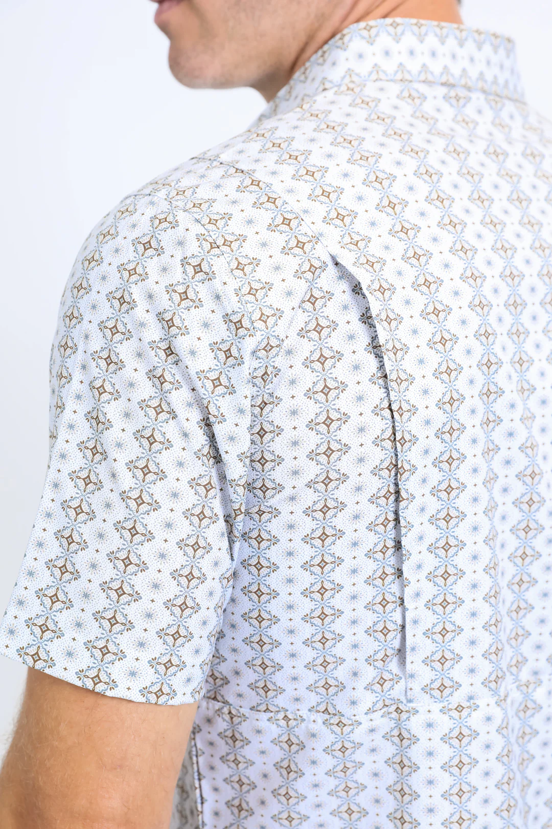 Performance Western Short Sleeve Aztec Print White Shirt