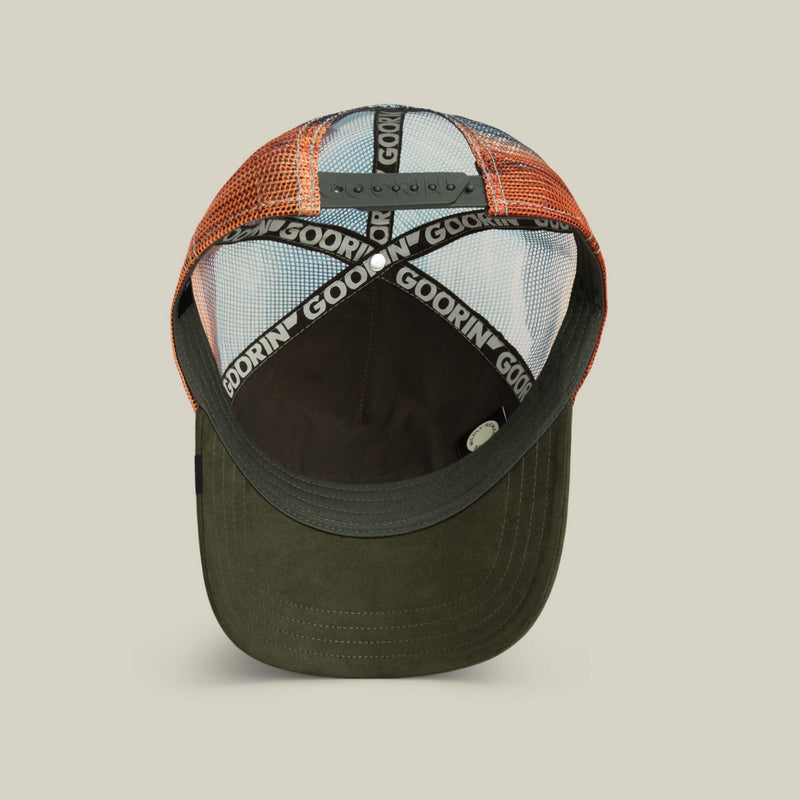 Scorpion In The Element Hat