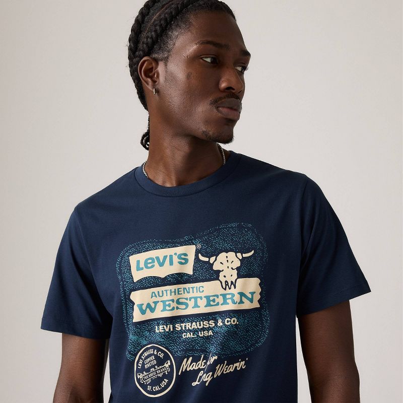 Standard Fit Short Sleeve Logo Crewneck T-Shirt