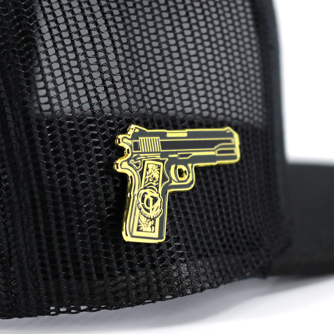 Cachas de Oro Pin