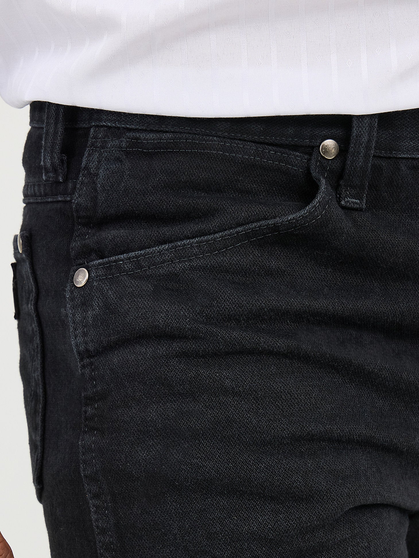 Cowboy Cut® Silver Edition Slim Fit Jean