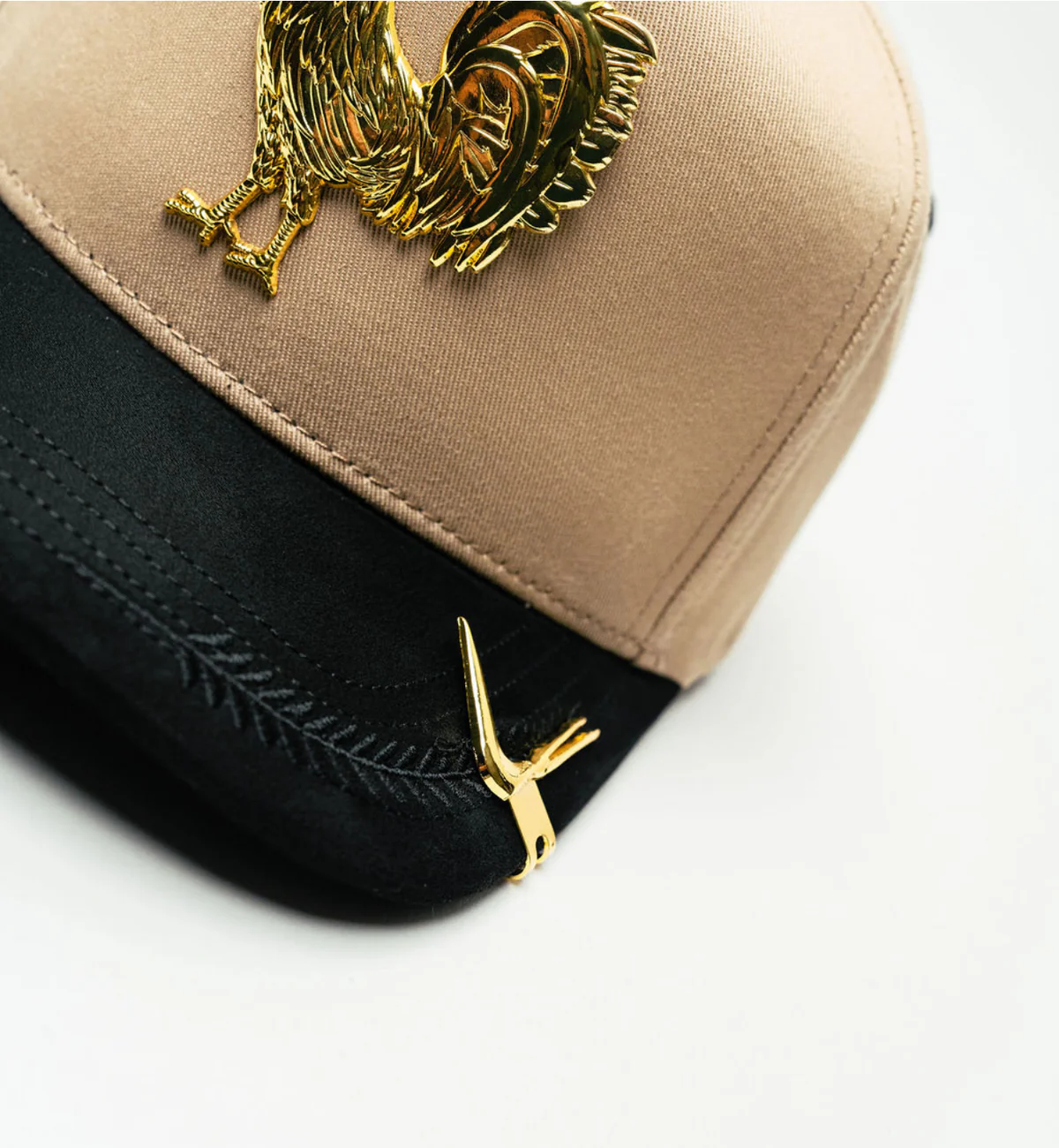 Puestos 15 Gallo Beige Hat