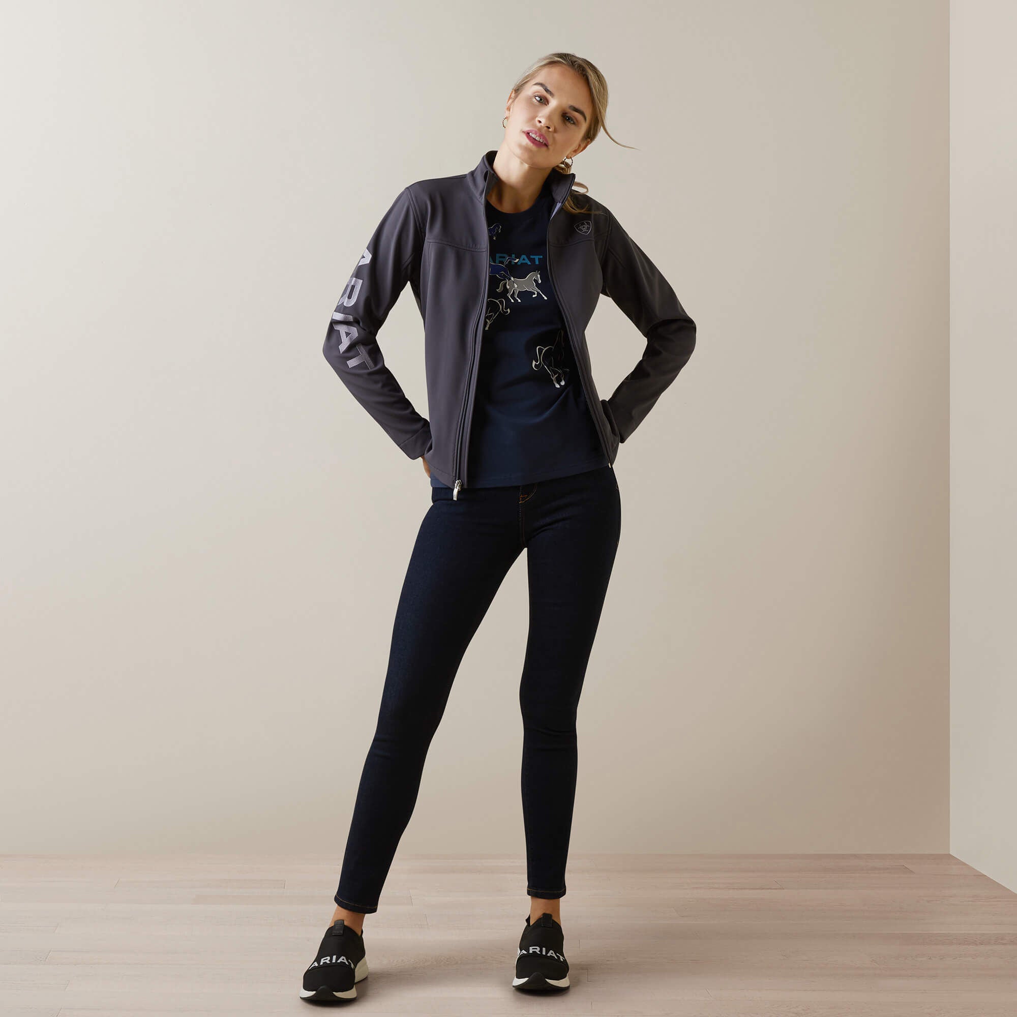 New Team Softshell Jacket