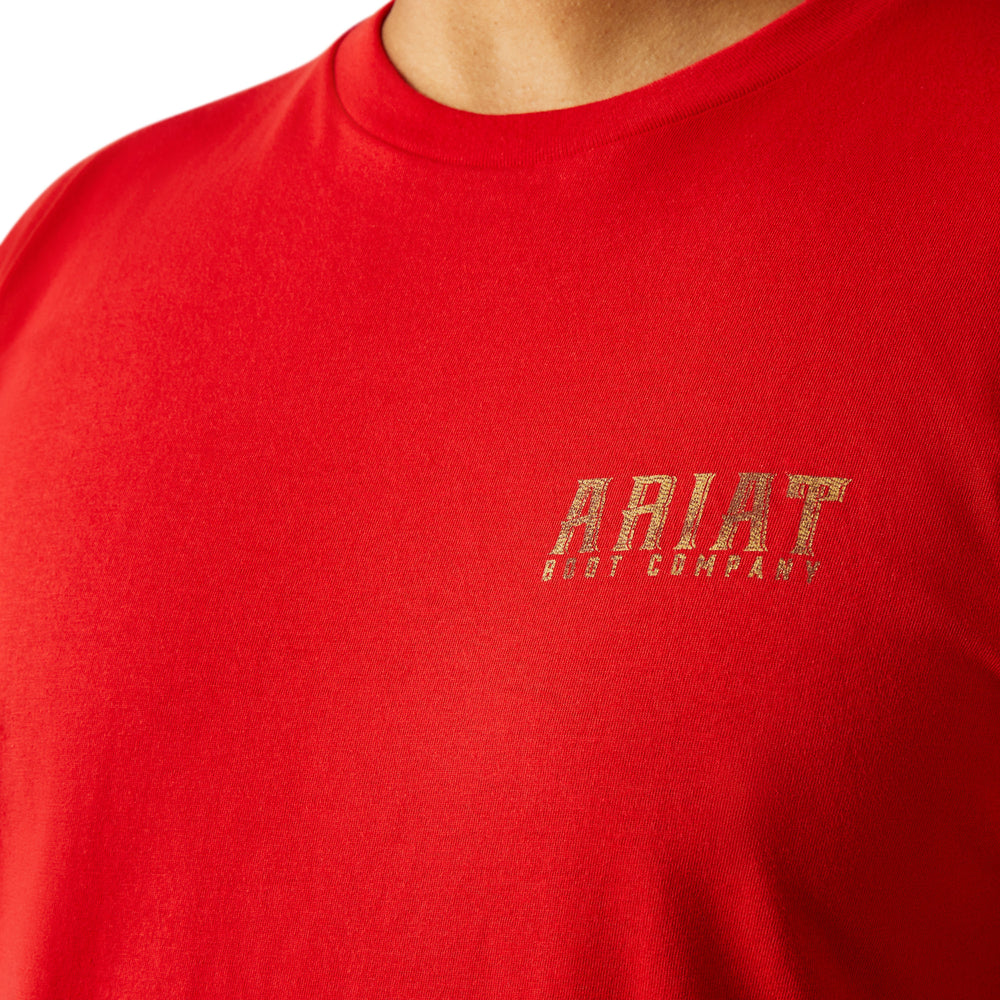 Camiseta con escudo de cuero