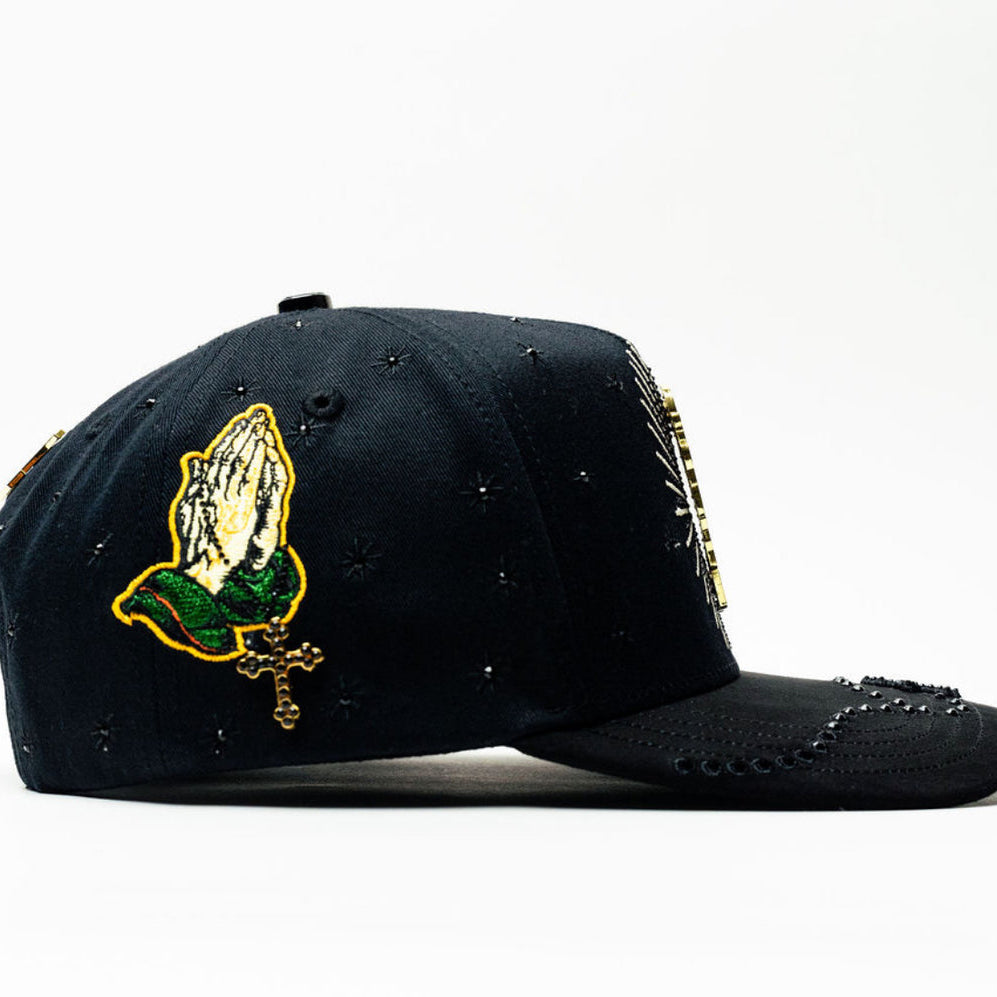 Side view of Bigg Boss San Judas Cristal Black Hat