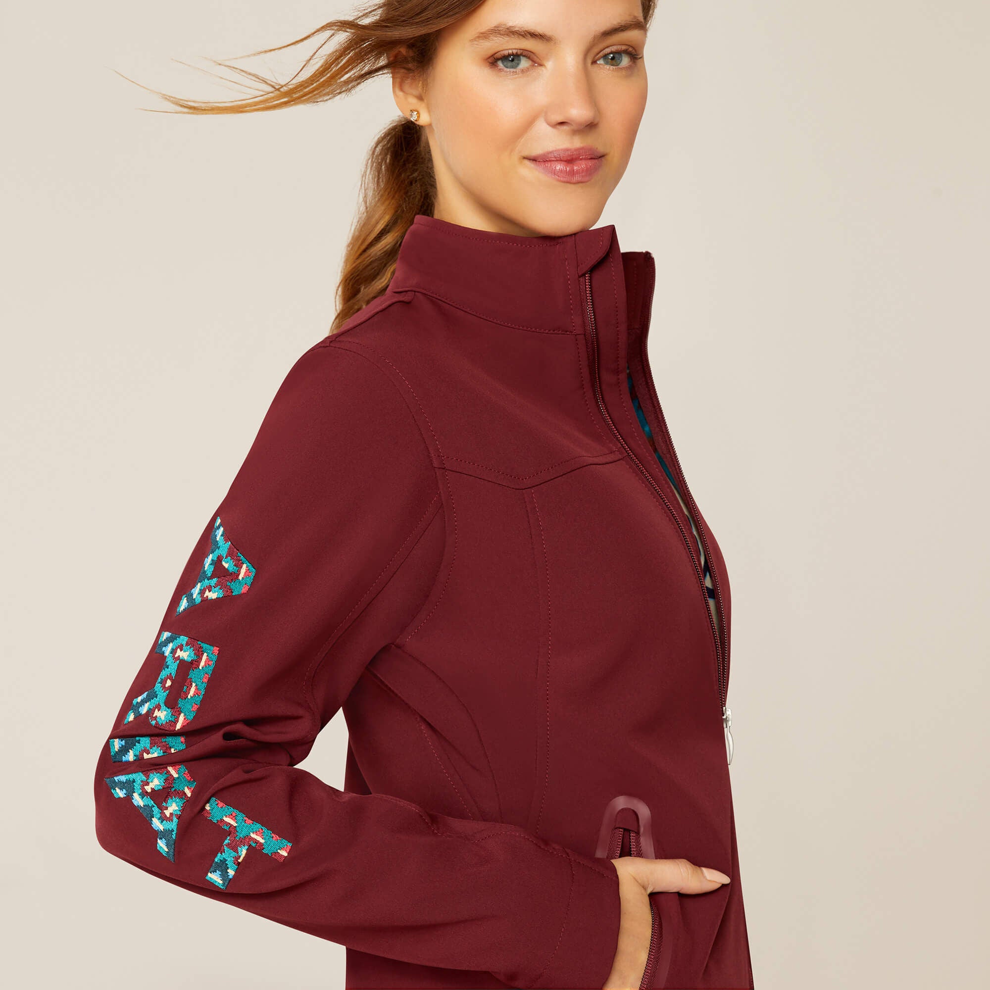 New Team Softshell Jacket