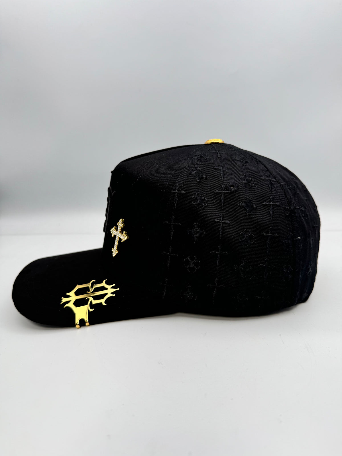 LA Cruz Gold Hat