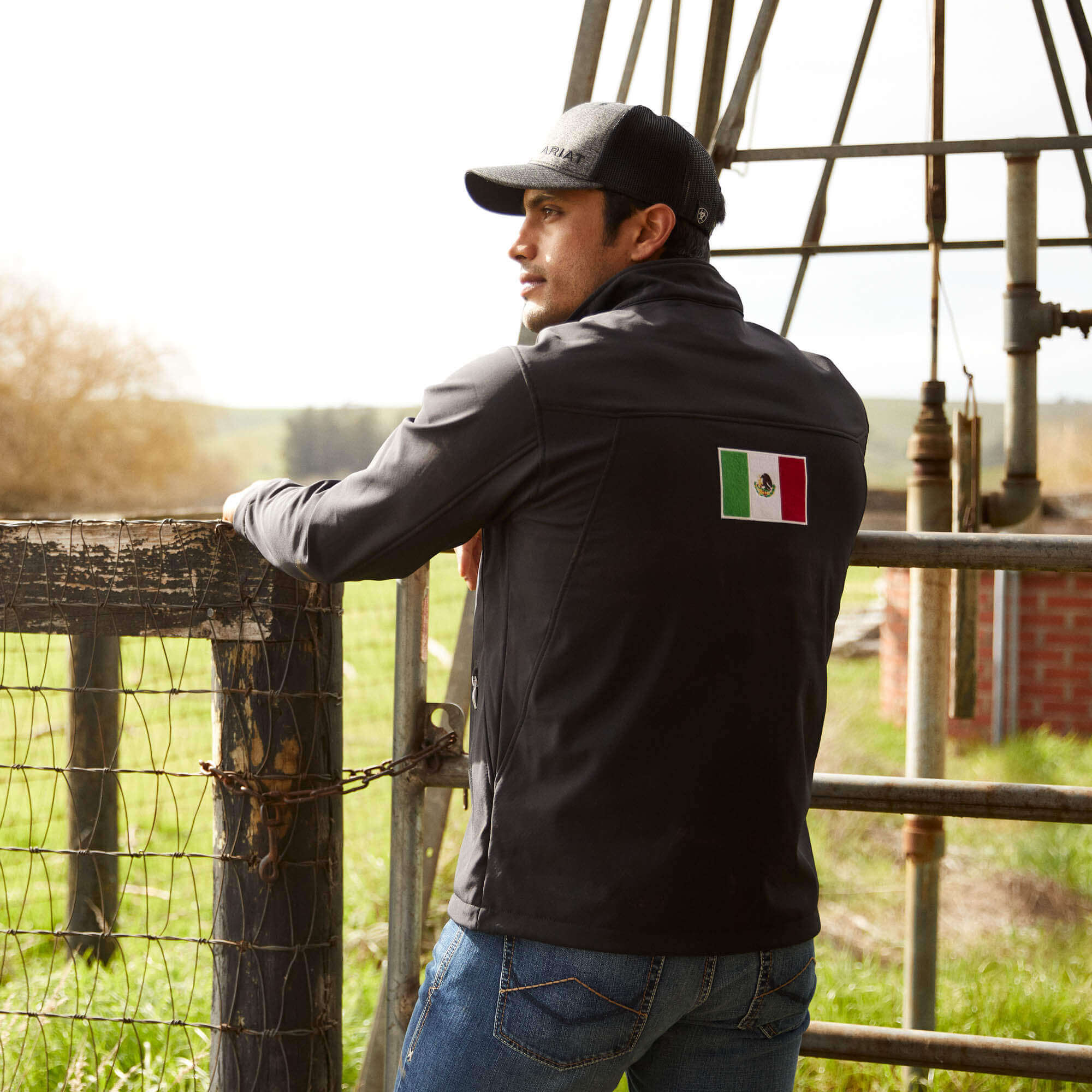 Nueva Chamarra Softshell del equipo MÉXICO 